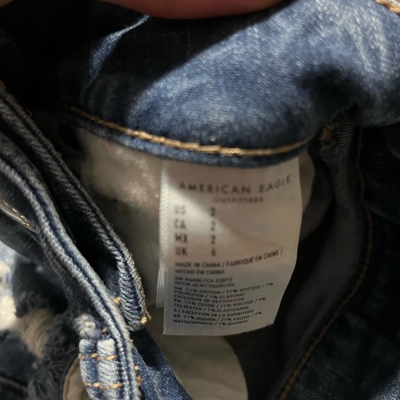 American Eagle Shorts - Picture 4 of 4